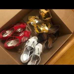 Bundle and save- box of 4heels